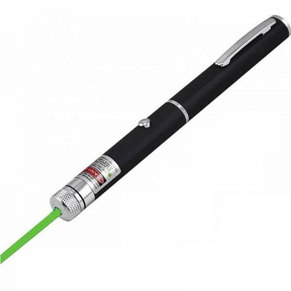 Мощный лазер, луч зеленого цвета