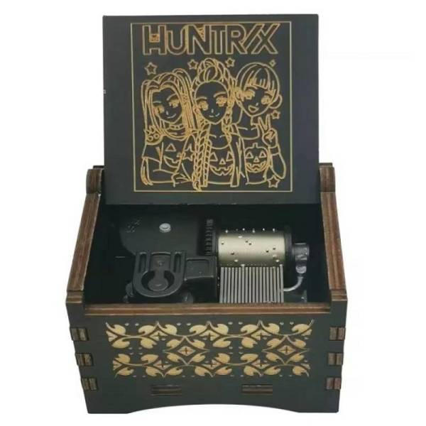 Дерев'яна музична шкатулка HUNTR/X "Golden"